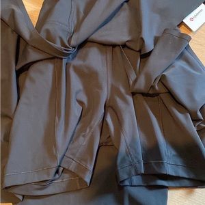 Lululemon runnin pretty dress graphite gray - NEW